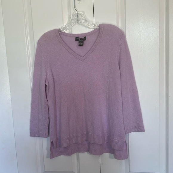 Peck & Peck Luxury 100% cashmere 2-ply lilac colored, Medium - Picture 1 of 7